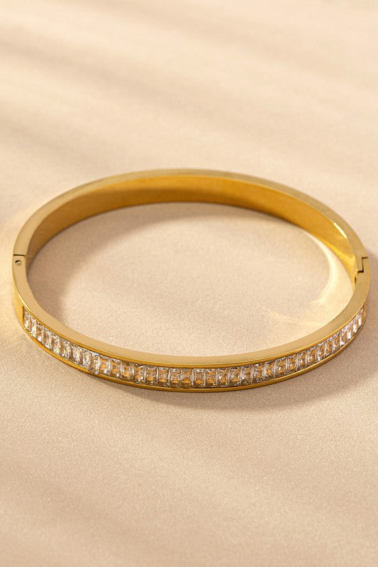 Hinge Bangle