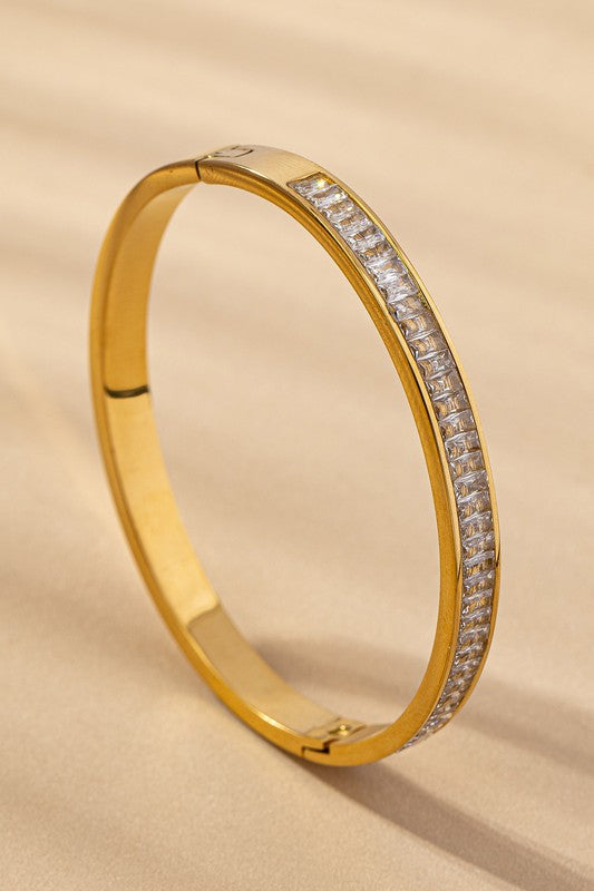 Hinge Bangle