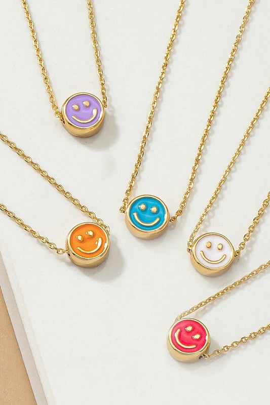 Mini smiley face pendant necklace