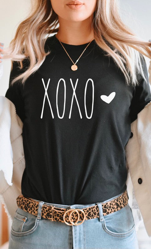 XOXO Tee